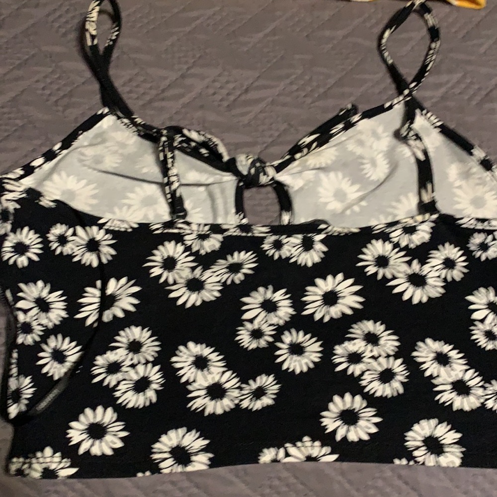 Firever 21 crop tops - Picture 5 of 5